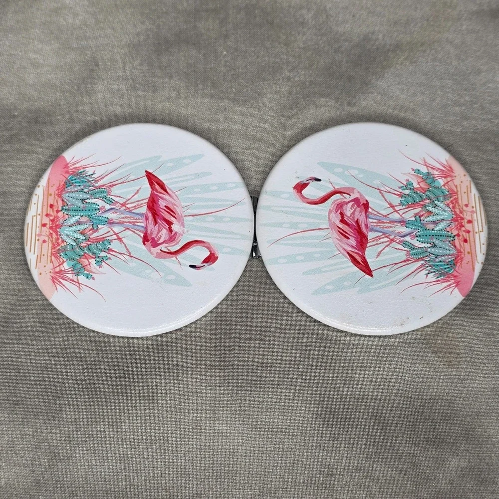 The Unbranded Brand pink flamingo